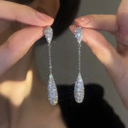 Luxury Leaf Crystal Long Earrings Women Fashion Rhinestone Drop