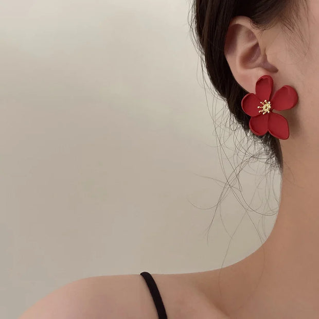 Vintage Gold Color Matte Texture Metal Flower Earrings for Women Girls