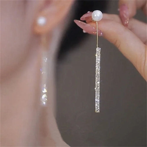 Luxury Leaf Crystal Long Earrings Women Fashion Rhinestone Drop